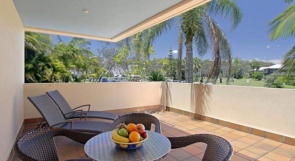 Hotel Waves Byron Bay Esterno foto