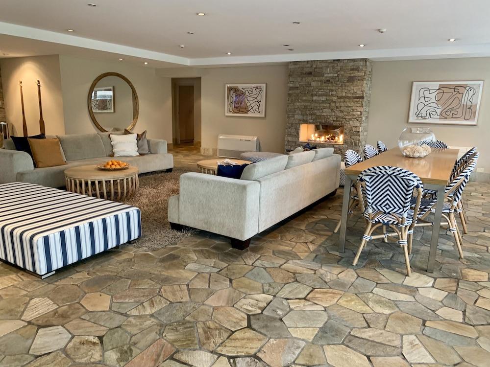 Hotel Waves Byron Bay Esterno foto