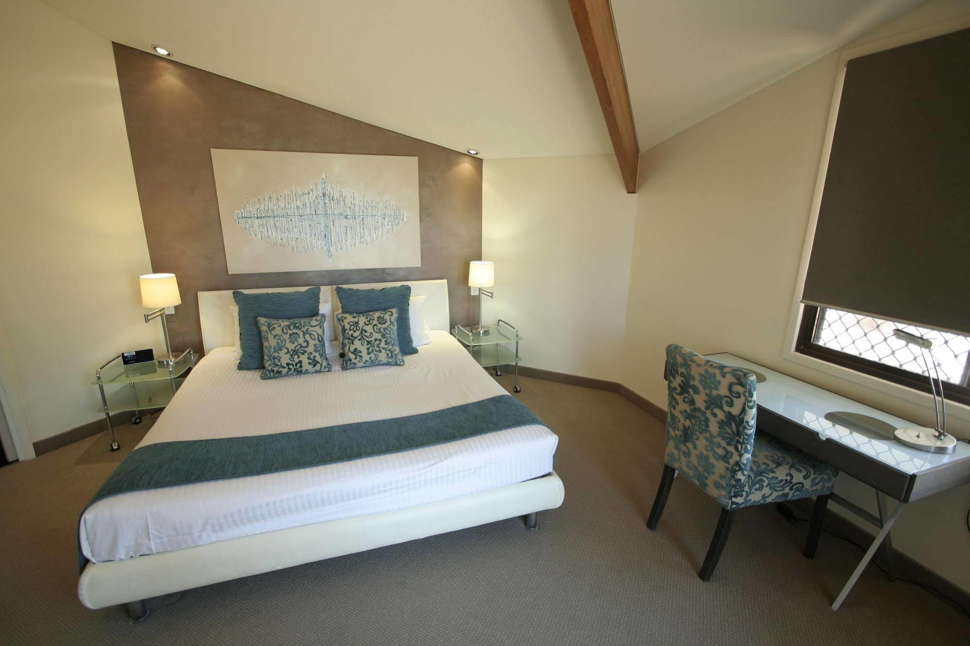 Hotel Waves Byron Bay Esterno foto
